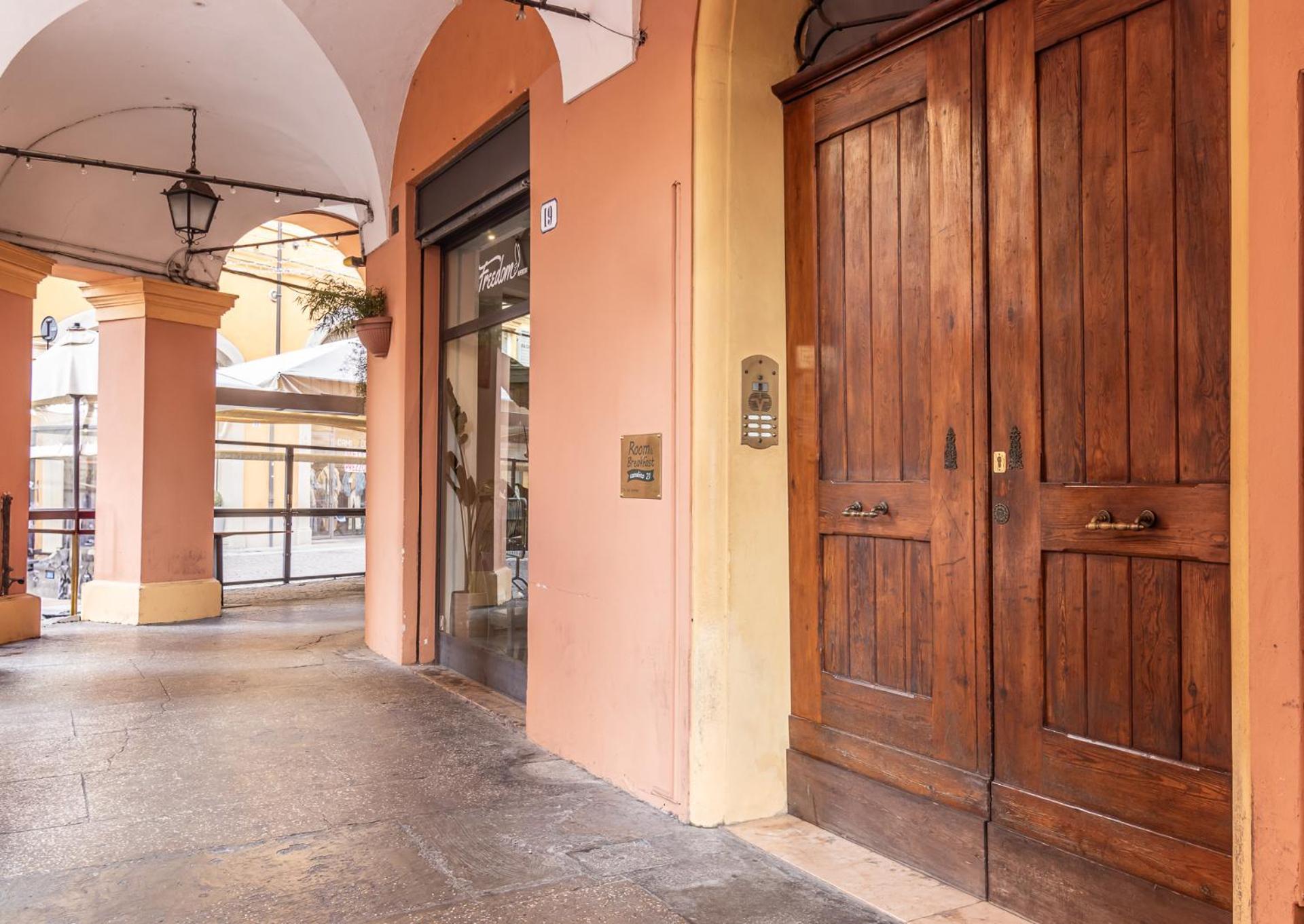 Room & Breakfast Canalino 21 Modena Exterior photo